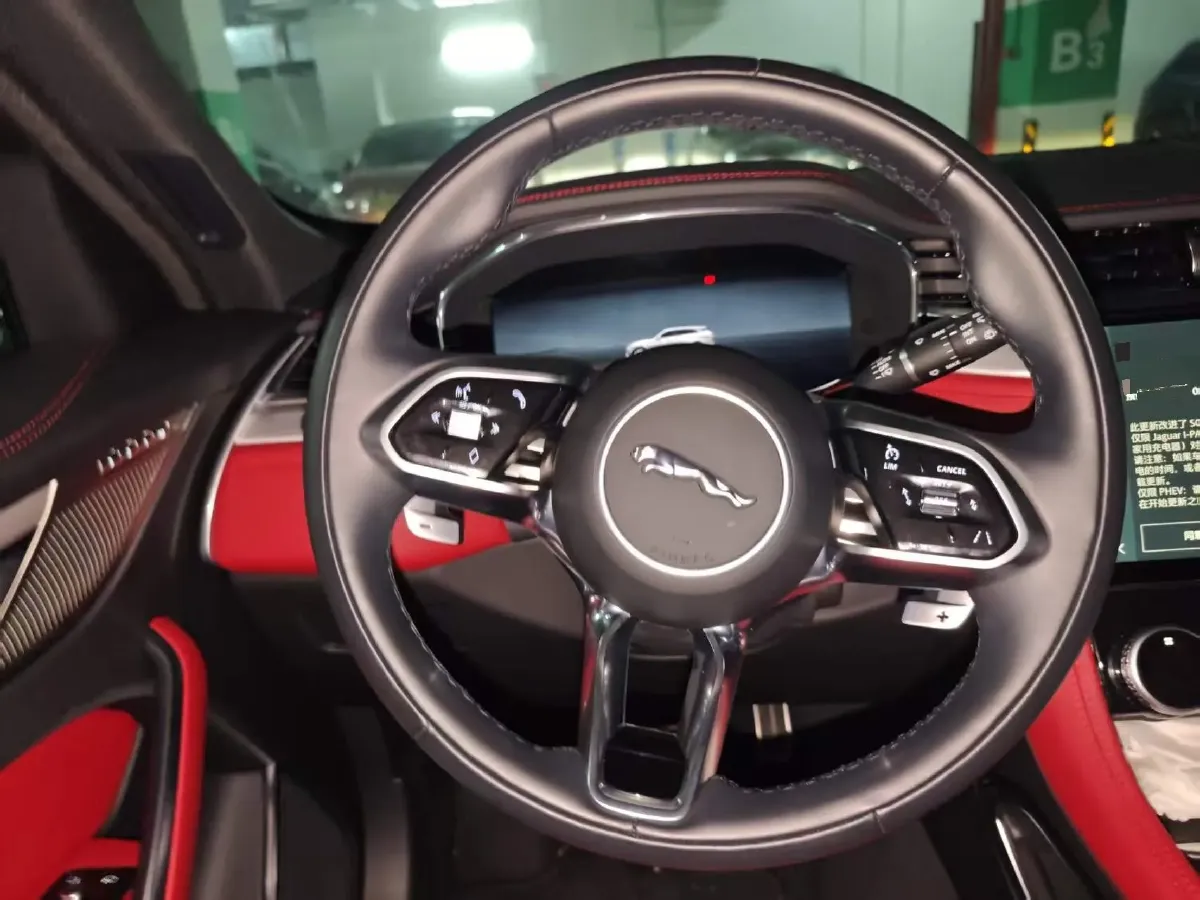 2024 Jaguar F-PACE 2.0T 250HP L4 8AT,autocango,china used car exporter,china ev exporter,chinese used car exporter,chinese used ev exporter