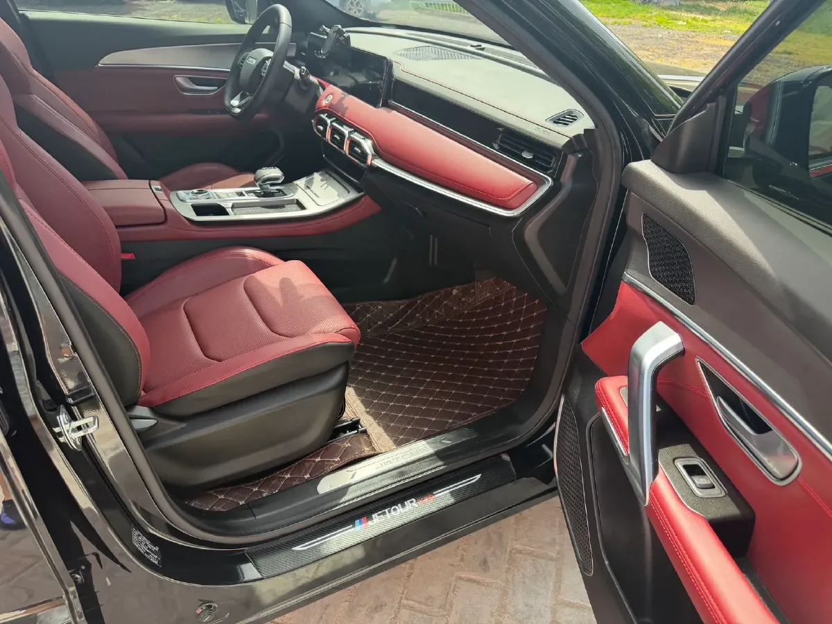 2023 Jetour X70 Plus 1.5T 156HP L4 6DCT,autocango,china used car exporter,china ev exporter,chinese used car exporter,chinese used ev exporter