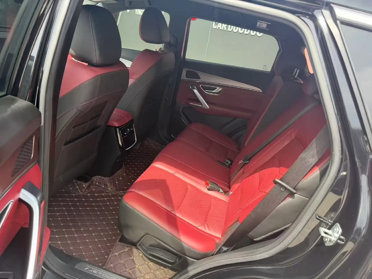 2023 Jetour X70 Plus 1.5T 156HP L4 6DCT,autocango,china used car exporter,china ev exporter,chinese used car exporter,chinese used ev exporter