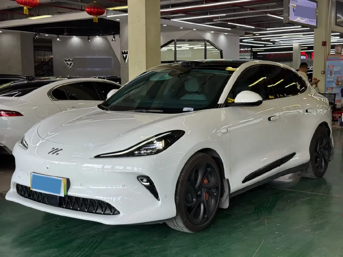 2025 IM LS6 BEV 100KWH,autocango,china used car exporter,china ev exporter,chinese used car exporter,chinese used ev exporter