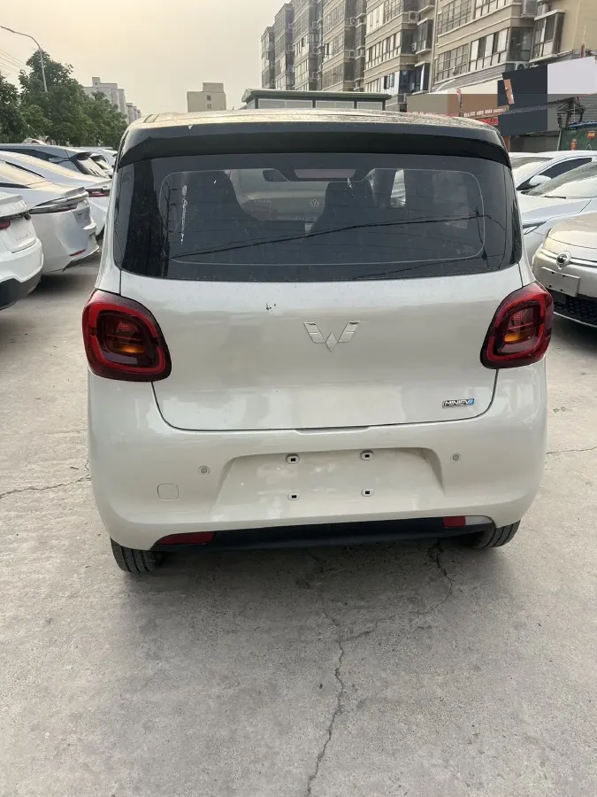 2025 WuLing HongGuang MINI EV BEV 16.2KWH,autocango,china used car exporter,china ev exporter,chinese used car exporter,chinese used ev exporter