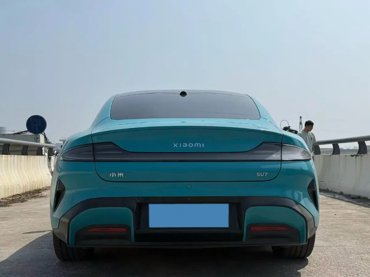2024 MI SU7 BEV 73.6KWH,autocango,china used car exporter,china ev exporter,chinese used car exporter,chinese used ev exporter