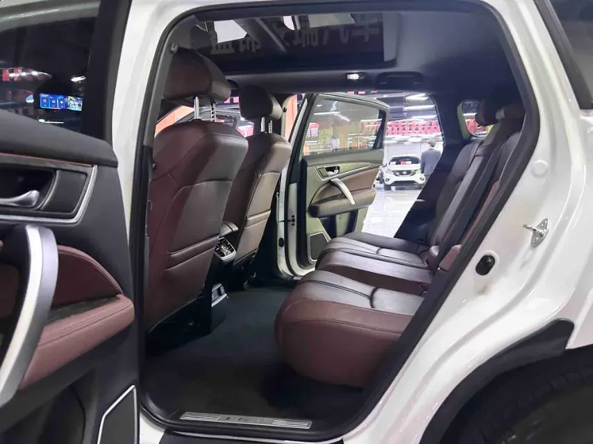 2020 Honda UR-V 2.0T 272HP L4 9AT,autocango,china used car exporter,china ev exporter,chinese used car exporter,chinese used ev exporter