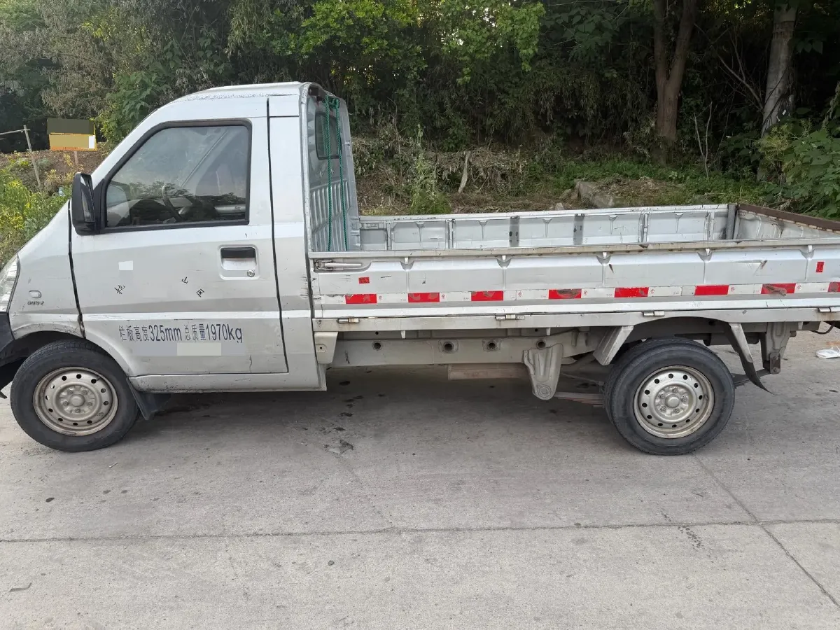 2018 WuLing RongGuang New Truck 1.5L 107HP L4 5MT,autocango,china used car exporter,china ev exporter,chinese used car exporter,chinese used ev exporter