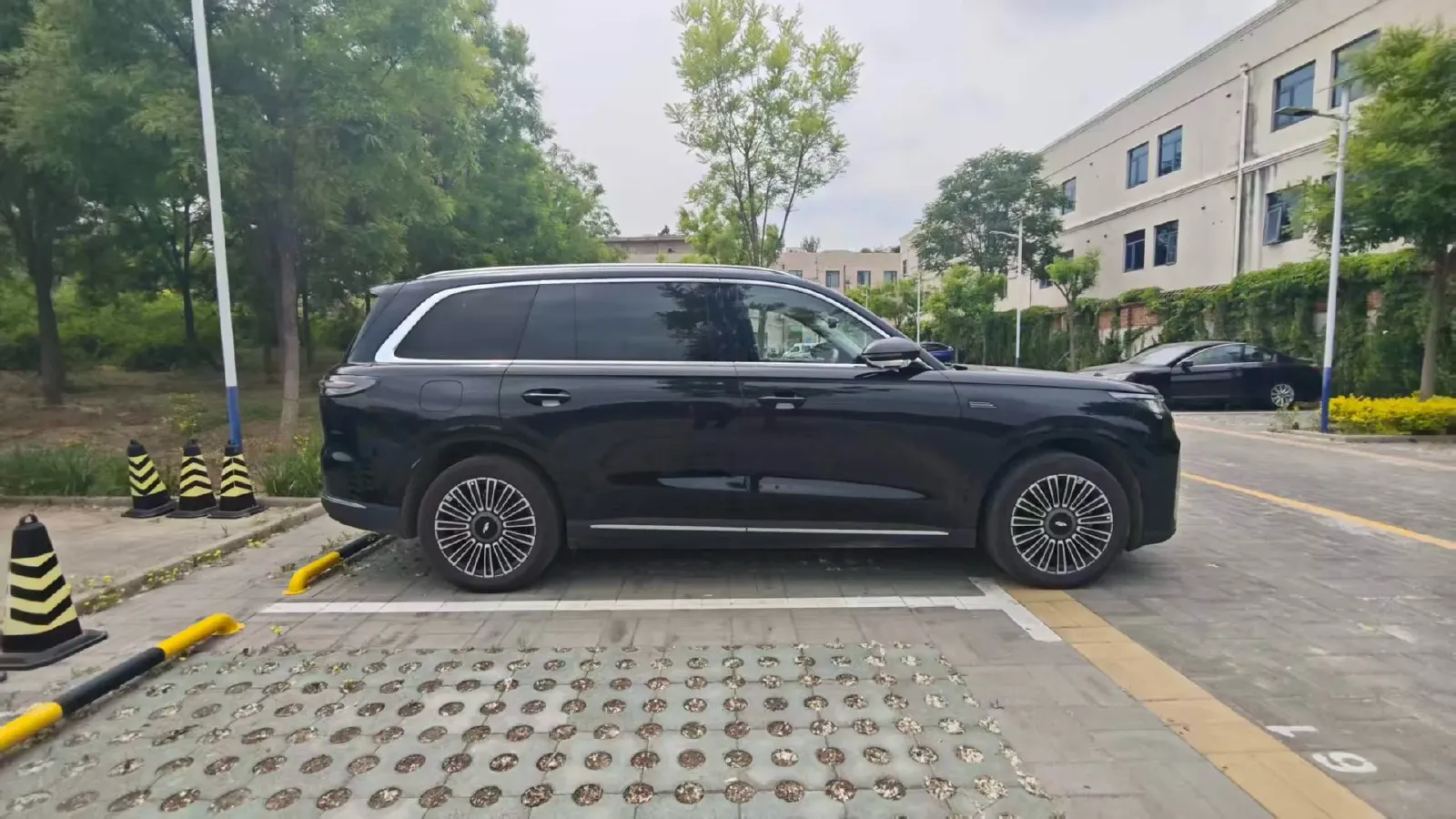 2026 Fulwin FulwinT11 REEV 156HP REEV,autocango,china used car exporter,china ev exporter,chinese used car exporter,chinese used ev exporter