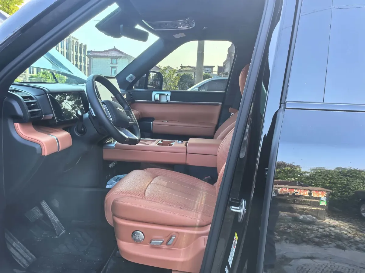 2025 FangChengBao Tai 7 1.5T 156HP L4 E-CVT PHEV,autocango,china used car exporter,china ev exporter,chinese used car exporter,chinese used ev exporter