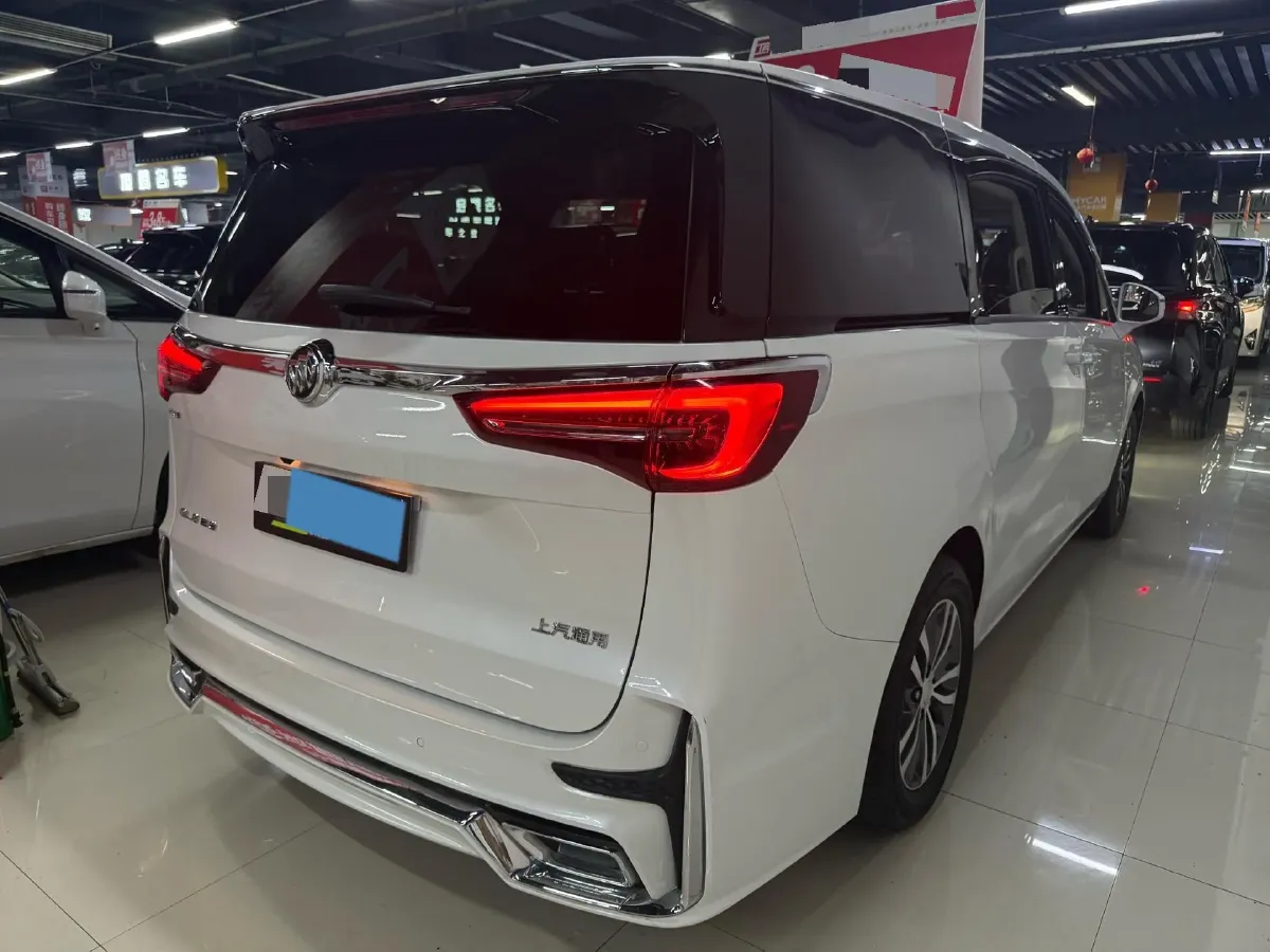 2021 Buick GL8 2.0T 237HP L4 9AT,autocango,china used car exporter,china ev exporter,chinese used car exporter,chinese used ev exporter