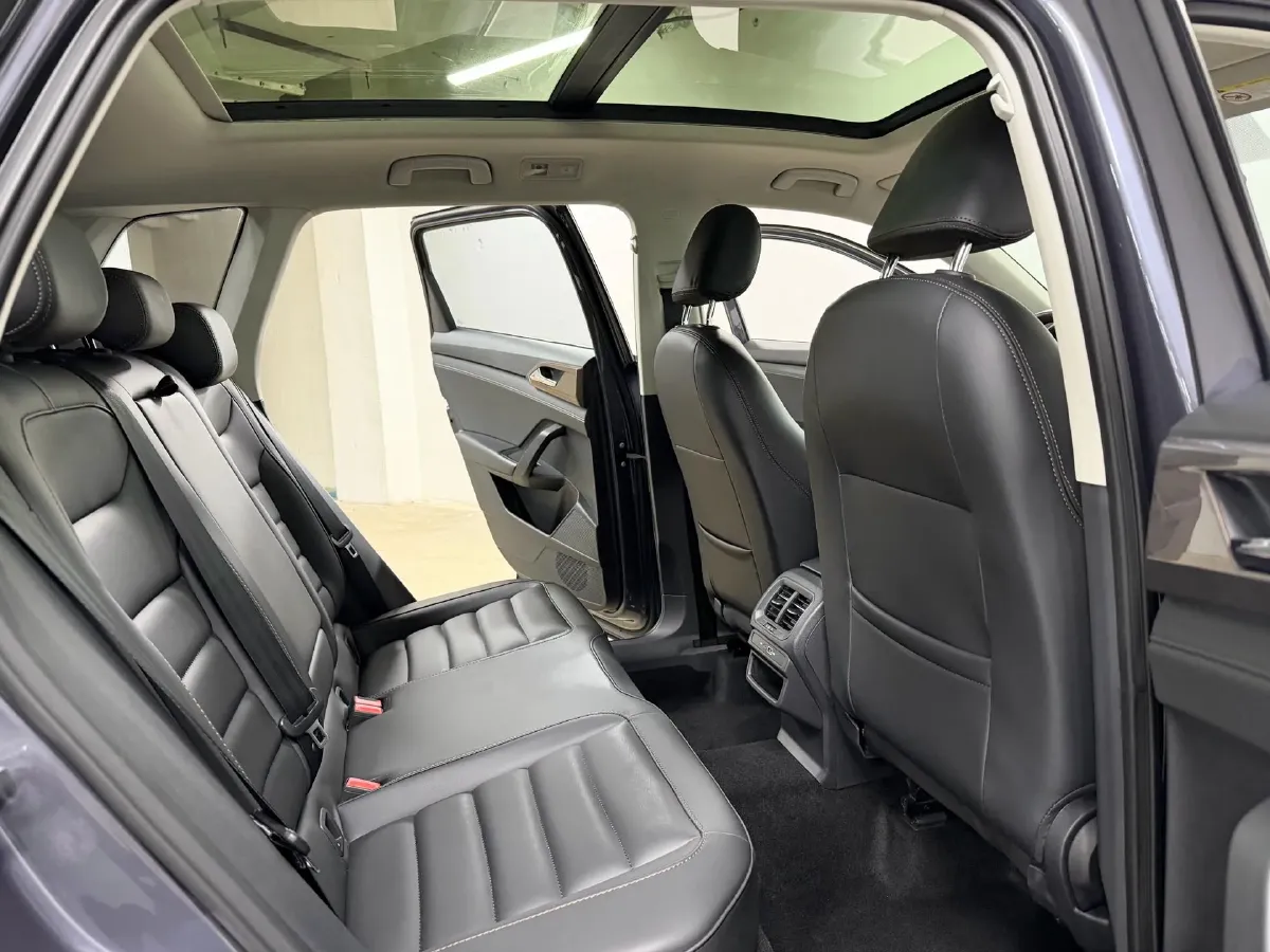 2022 Volkswagen Tharu 1.4T 150HP L4 7DCT,autocango,china used car exporter,china ev exporter,chinese used car exporter,chinese used ev exporter