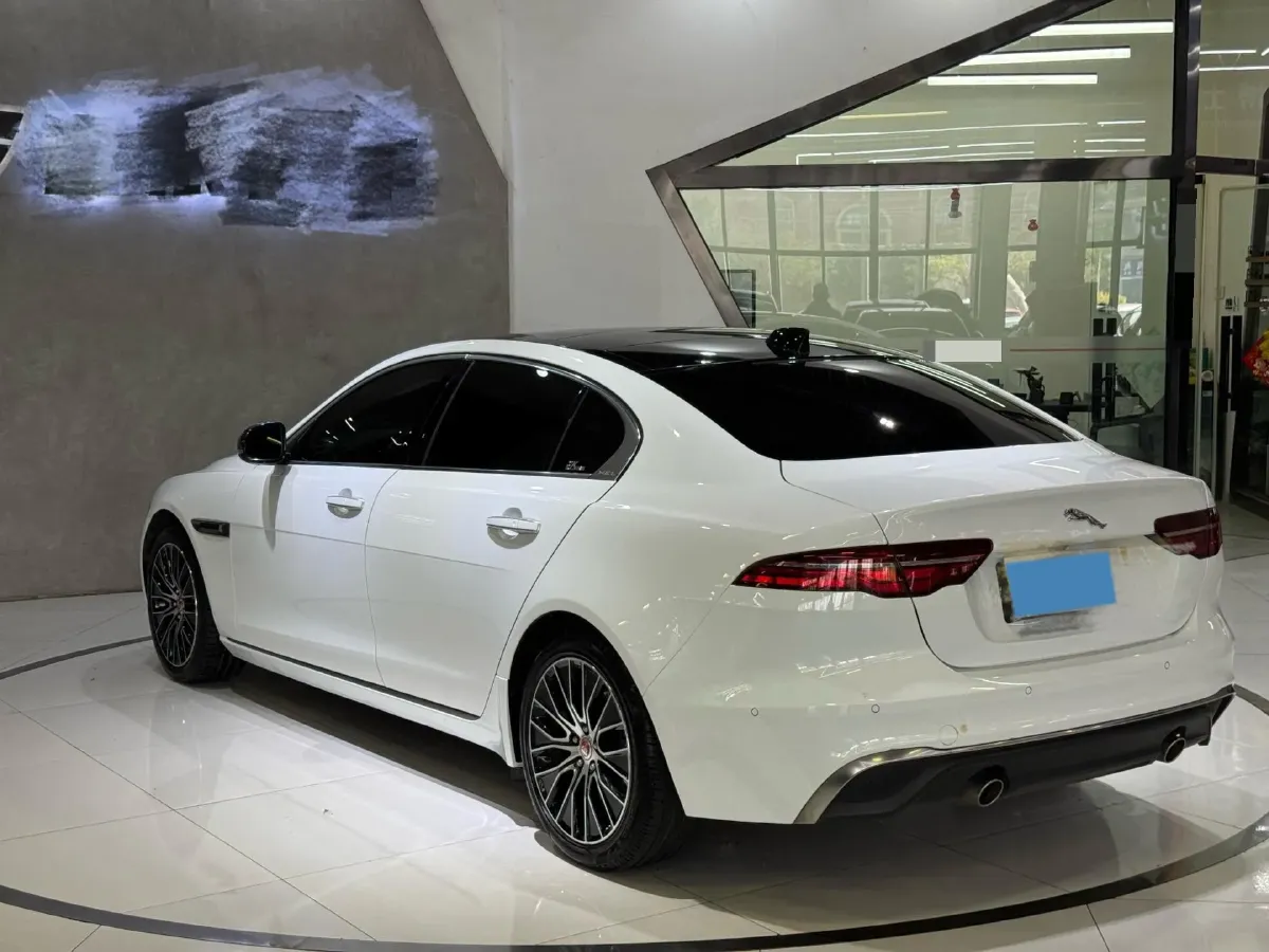 2020 Jaguar XEL 2.0T 250HP L4 8AT,autocango,china used car exporter,china ev exporter,chinese used car exporter,chinese used ev exporter