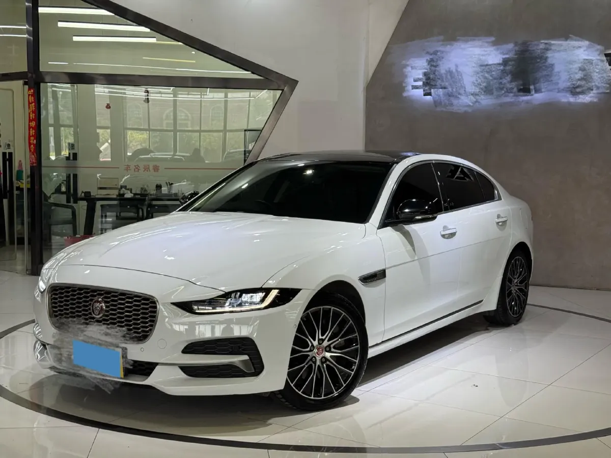 2020 Jaguar XEL 2.0T 250HP L4 8AT,autocango,china used car exporter,china ev exporter,chinese used car exporter,chinese used ev exporter