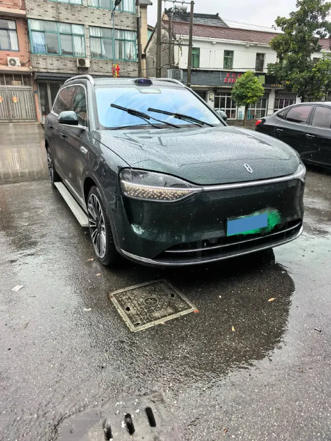 2024 AITO AITO M9 1.5T 152HP L4 REEV 42KWH,autocango,china used car exporter,china ev exporter,chinese used car exporter,chinese used ev exporter