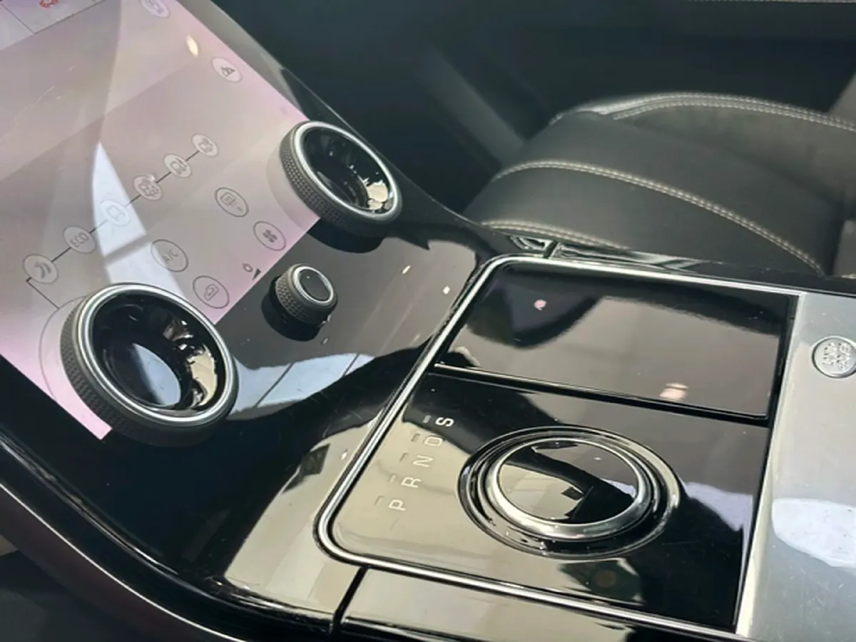 2018 Land Rover Range Rover Velar 3.0T 380HP V6 8AT,autocango,china used car exporter,china ev exporter,chinese used car exporter,chinese used ev exporter
