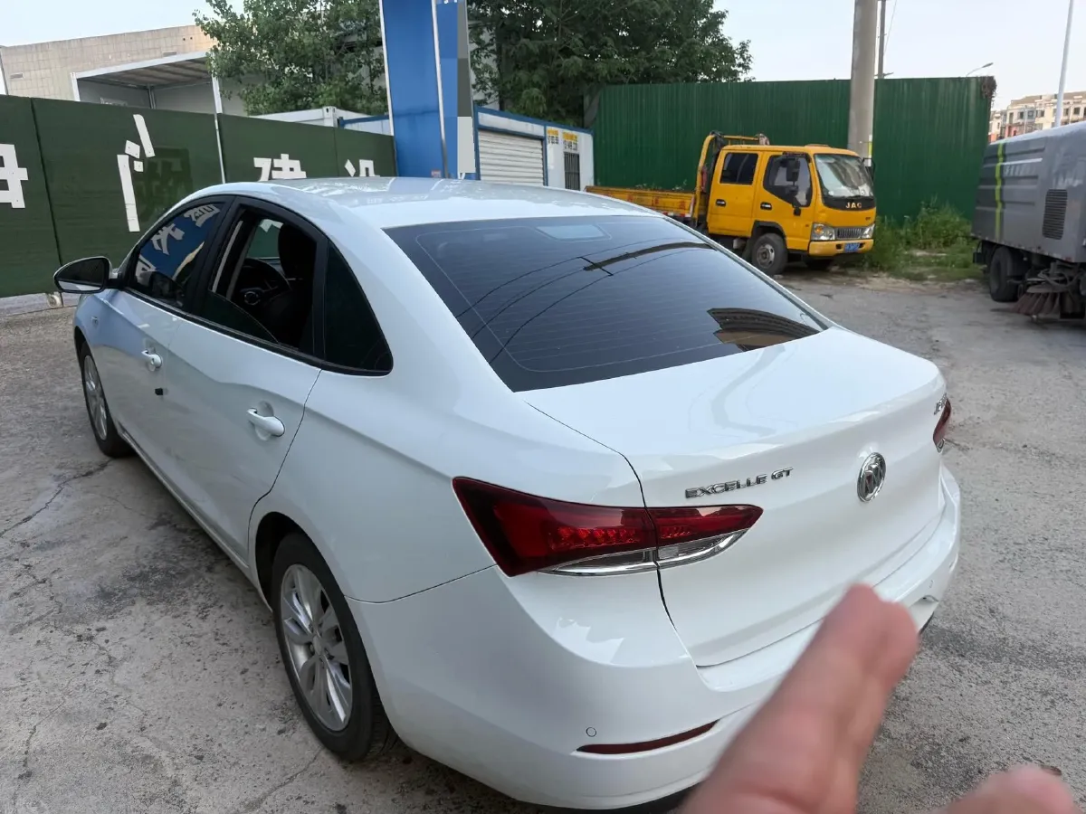 2021 Buick Excelle 1.5L 113HP L4 6AT,autocango,china used car exporter,china ev exporter,chinese used car exporter,chinese used ev exporter