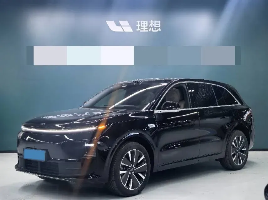 2025 Li L6 Range Extended 154HP L4 REEV,autocango,china used car exporter,china ev exporter,chinese used car exporter,chinese used ev exporter