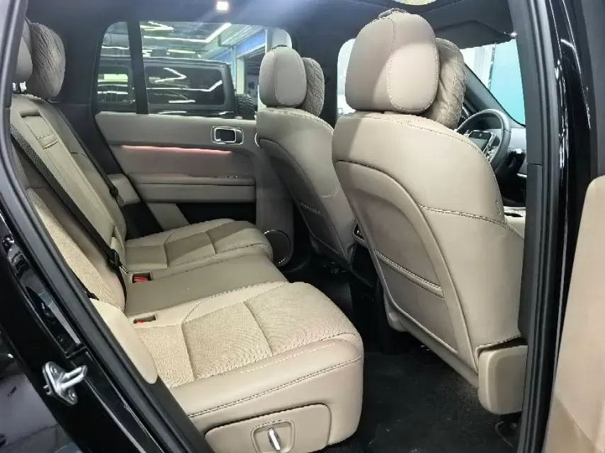 2025 Li L6 Range Extended 154HP L4 REEV,autocango,china used car exporter,china ev exporter,chinese used car exporter,chinese used ev exporter