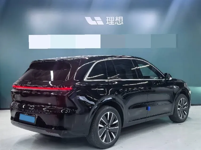 2025 Li L6 Range Extended 154HP L4 REEV,autocango,china used car exporter,china ev exporter,chinese used car exporter,chinese used ev exporter