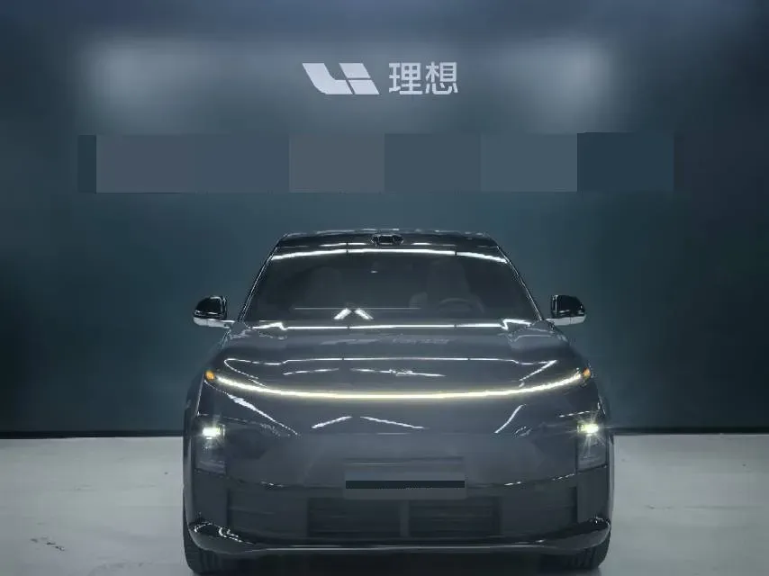 2025 Li L6 Range Extended 154HP L4 REEV,autocango,china used car exporter,china ev exporter,chinese used car exporter,chinese used ev exporter