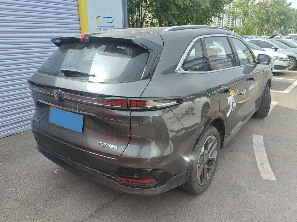 2025 ChangAn CS75 Plus 1.5T 192HP L4 8AT,autocango,china used car exporter,china ev exporter,chinese used car exporter,chinese used ev exporter