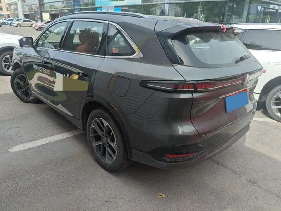 2025 ChangAn CS75 Plus 1.5T 192HP L4 8AT,autocango,china used car exporter,china ev exporter,chinese used car exporter,chinese used ev exporter