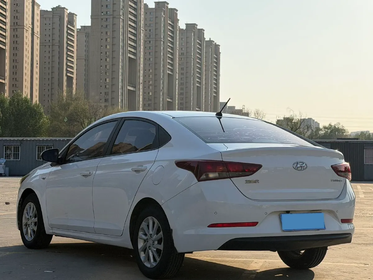 2016 Hyundai Verna 1.4L 100HP L4 6AT,autocango,china used car exporter,china ev exporter,chinese used car exporter,chinese used ev exporter