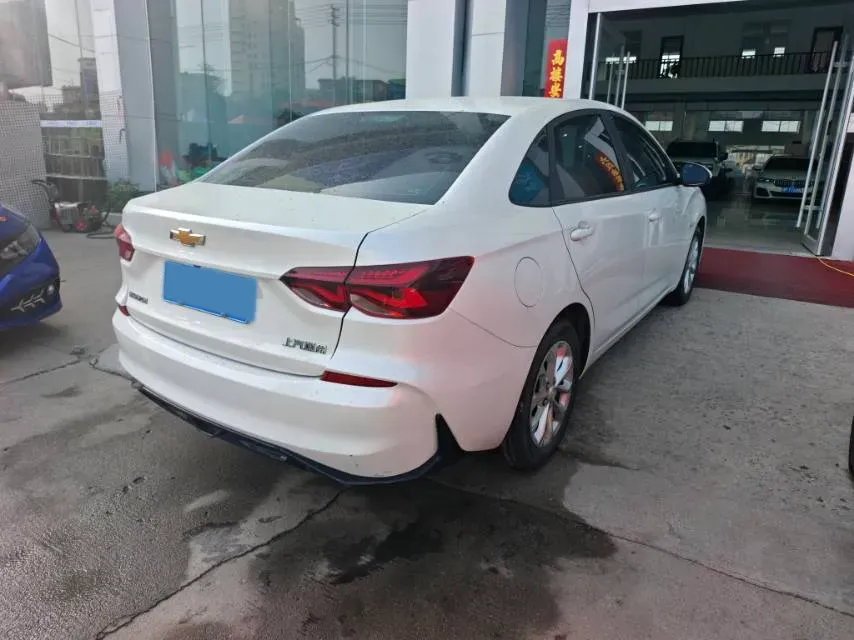 2023 Chevrolet Monza 1.5L 113HP L4 6DCT,autocango,china used car exporter,china ev exporter,chinese used car exporter,chinese used ev exporter