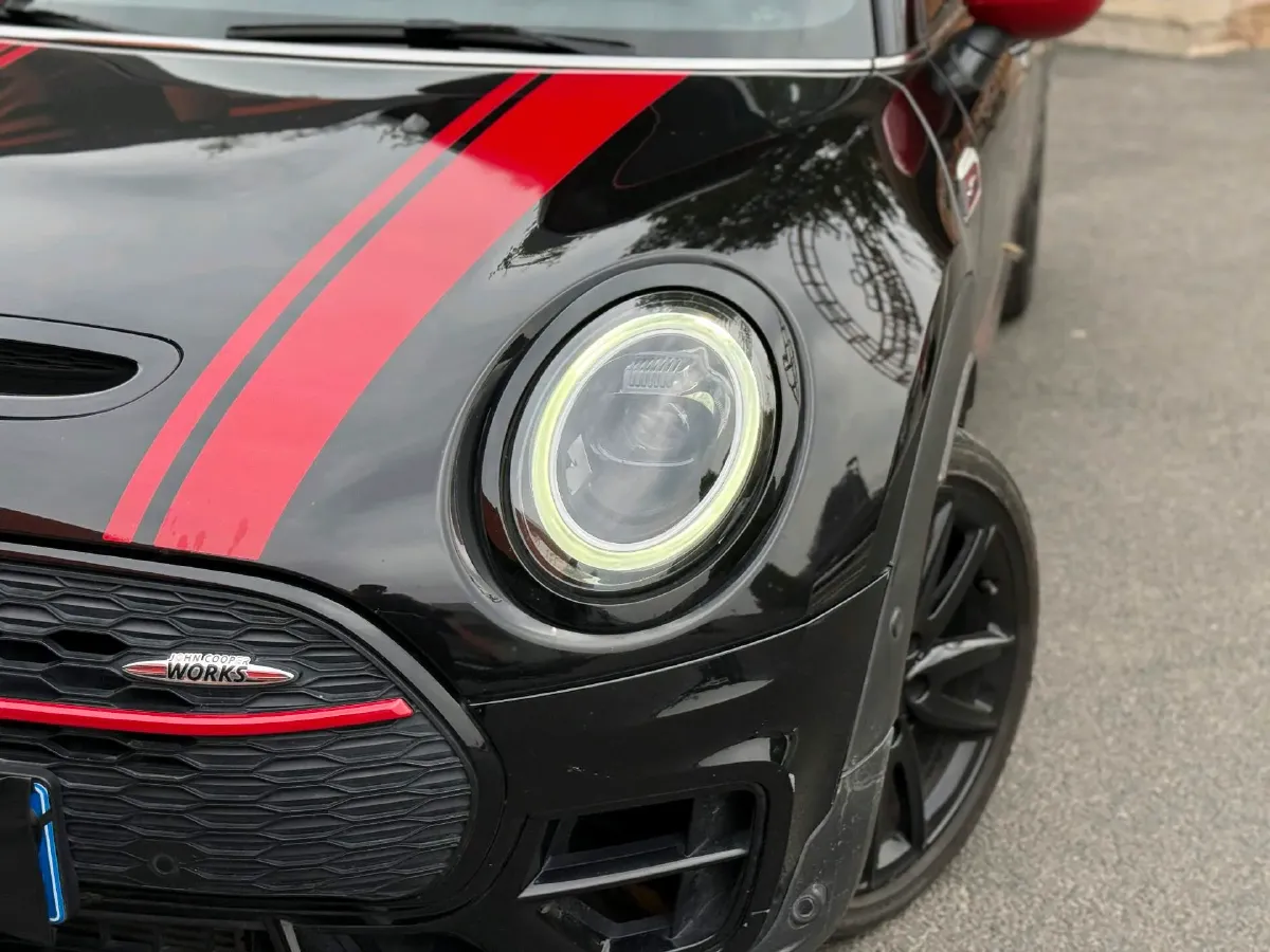 2022 MINI JCW CLUBMAN 2.0T 272HP L4 8AT,autocango,china used car exporter,china ev exporter,chinese used car exporter,chinese used ev exporter
