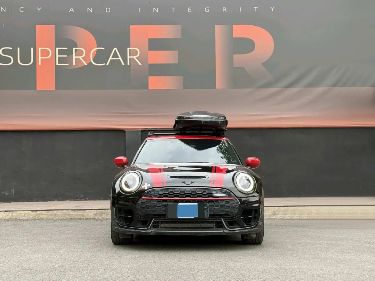 2022 MINI JCW CLUBMAN 2.0T 272HP L4 8AT,autocango,china used car exporter,china ev exporter,chinese used car exporter,chinese used ev exporter