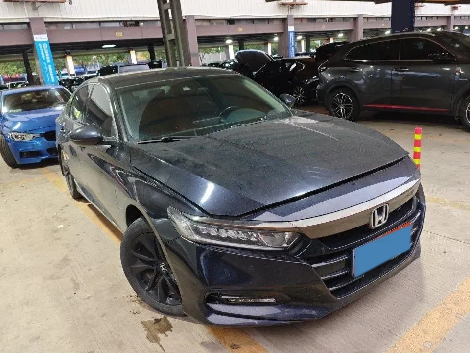 2021 Honda Accord 1.5T 194HP L4 CVT,autocango,china used car exporter,china ev exporter,chinese used car exporter,chinese used ev exporter