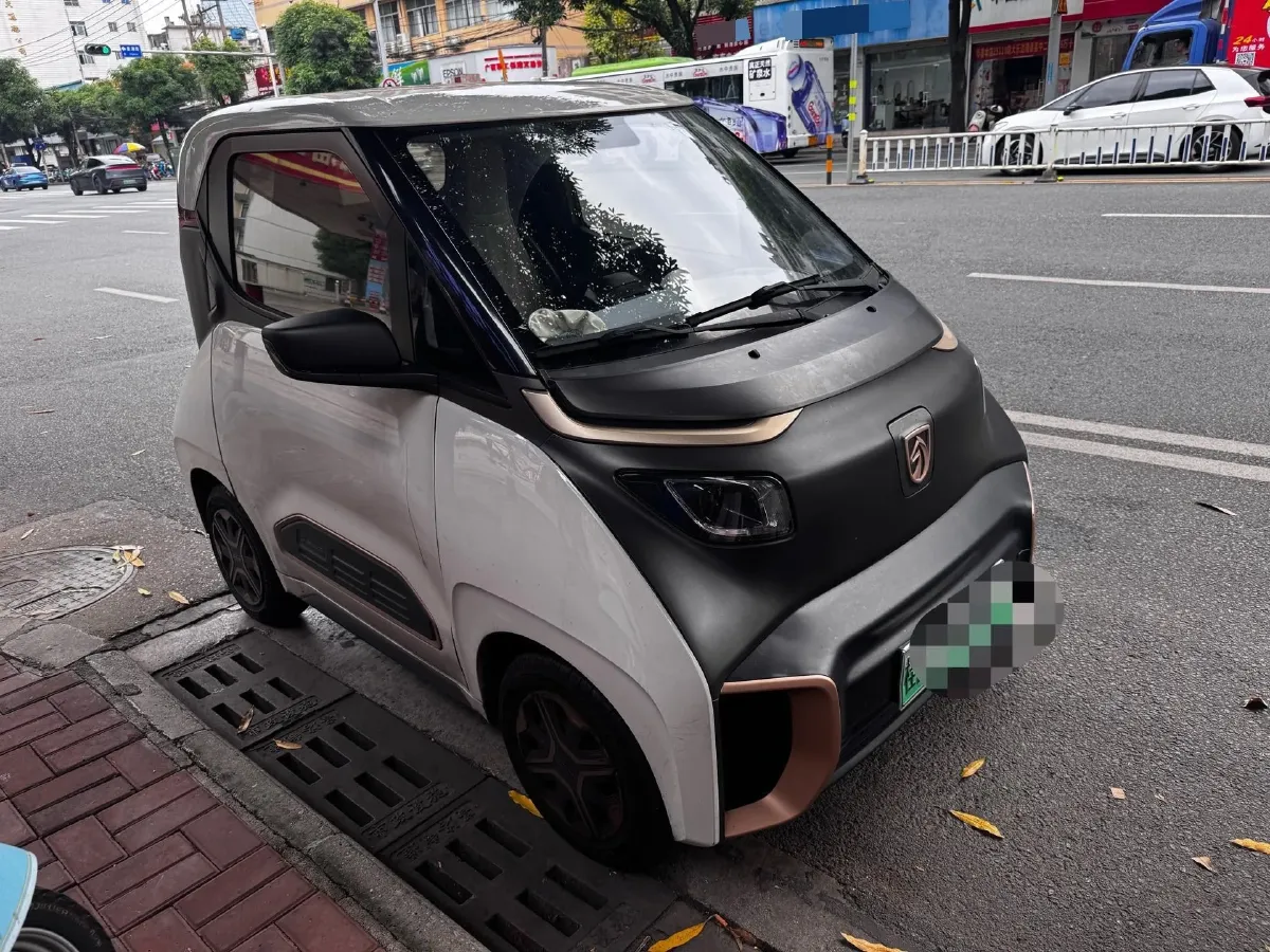 2018 BaoJun E200 BEV 22KWH,autocango,china used car exporter,china ev exporter,chinese used car exporter,chinese used ev exporter