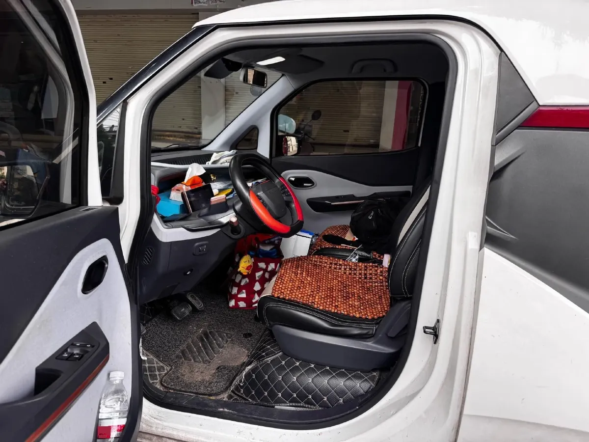 2018 BaoJun E200 BEV 22KWH,autocango,china used car exporter,china ev exporter,chinese used car exporter,chinese used ev exporter