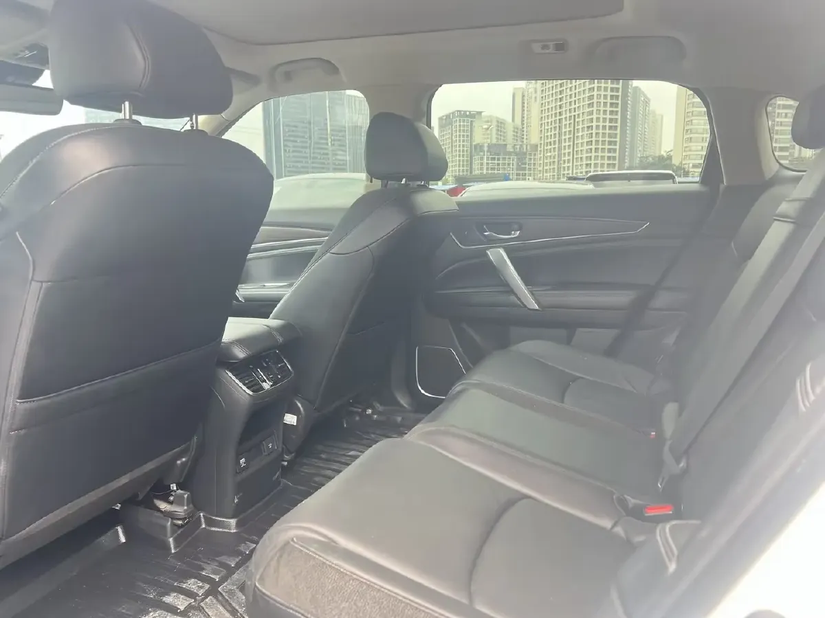 2020 Honda Avancier 2.0T 272HP L4 9AT,autocango,china used car exporter,china ev exporter,chinese used car exporter,chinese used ev exporter