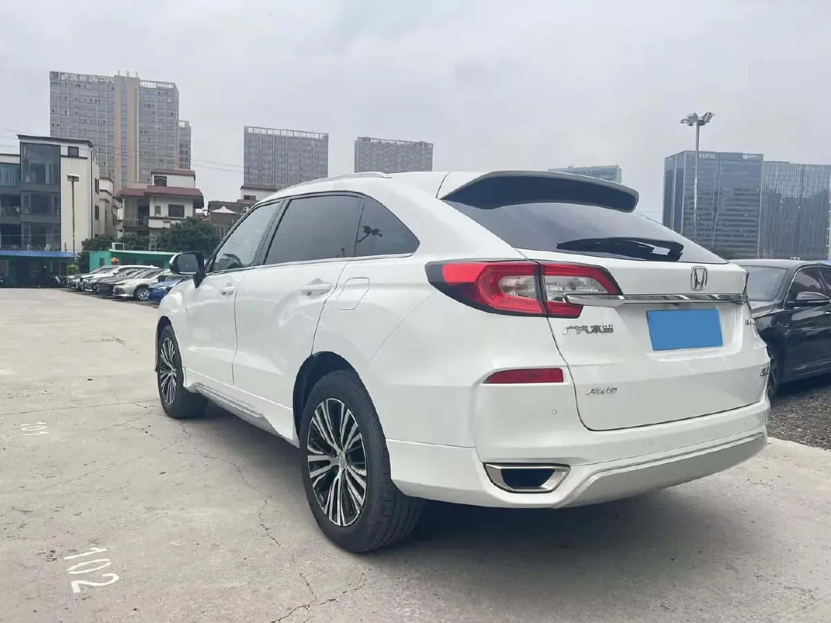 2020 Honda Avancier 2.0T 272HP L4 9AT,autocango,china used car exporter,china ev exporter,chinese used car exporter,chinese used ev exporter