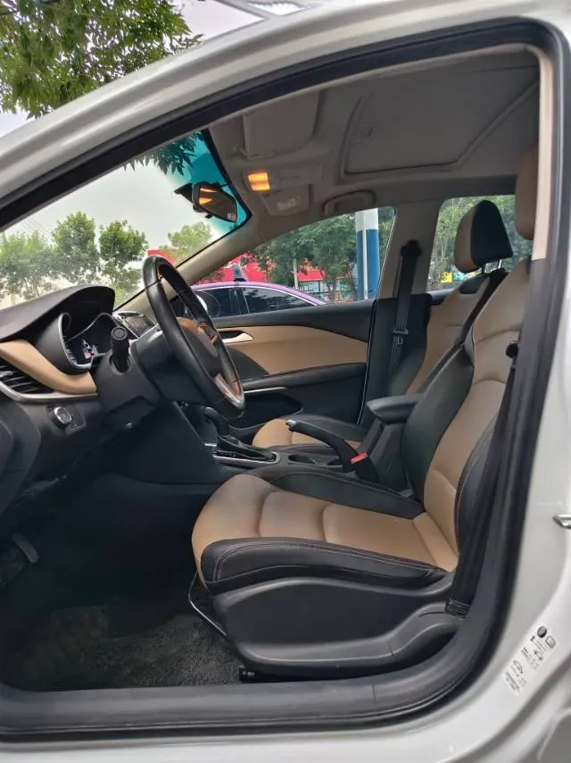 2022 Chevrolet Monza 1.5L 113HP L4 6AT,autocango,china used car exporter,china ev exporter,chinese used car exporter,chinese used ev exporter