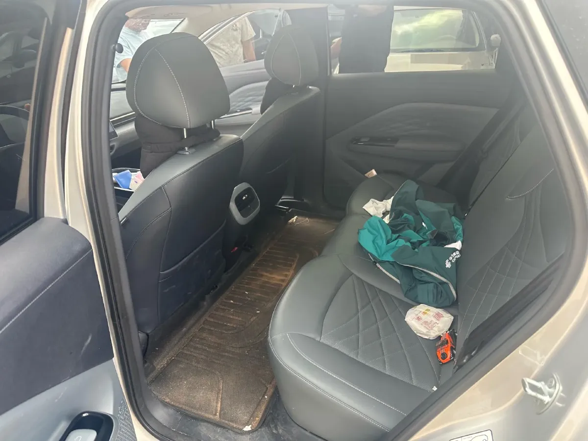 2025 ARCFOX T1 BEV,autocango,china used car exporter,china ev exporter,chinese used car exporter,chinese used ev exporter