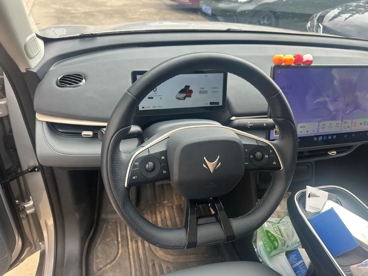 2025 ARCFOX T1 BEV,autocango,china used car exporter,china ev exporter,chinese used car exporter,chinese used ev exporter