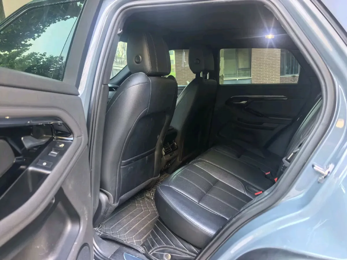 2020 Land Rover Range Rover Evoque 2.0T 249HP L4 9AT,autocango,china used car exporter,china ev exporter,chinese used car exporter,chinese used ev exporter