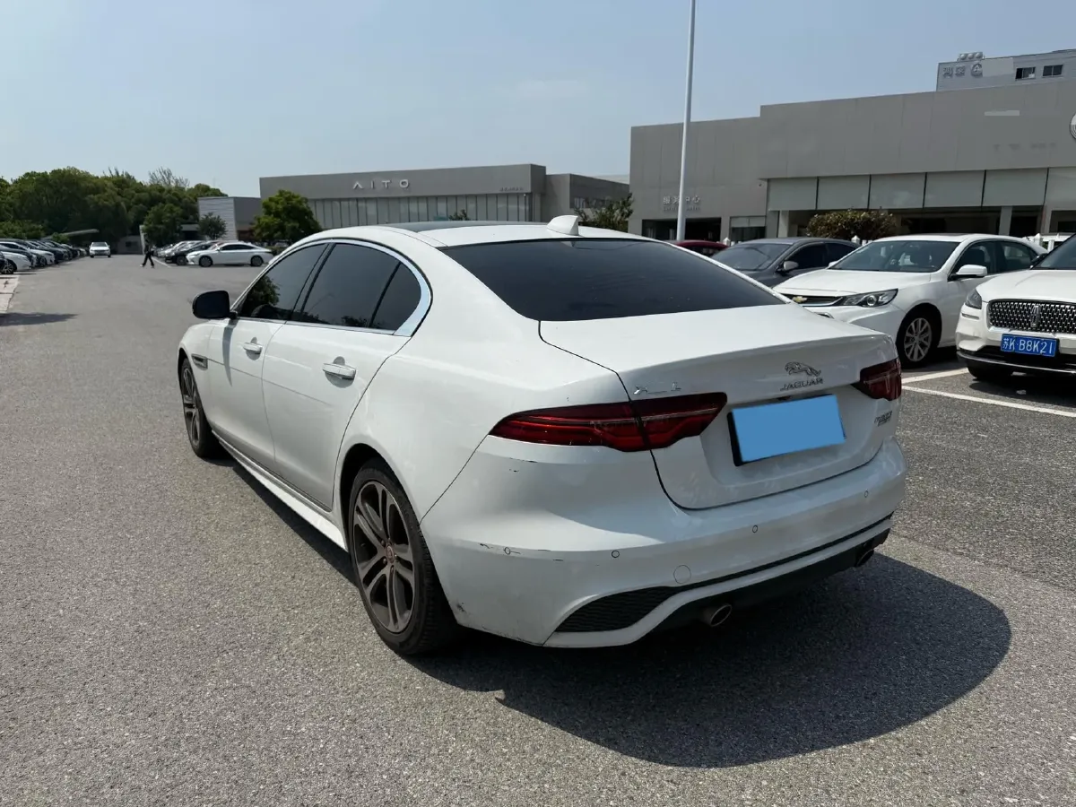 2020 Jaguar XEL 2.0T 200HP L4 8AT,autocango,china used car exporter,china ev exporter,chinese used car exporter,chinese used ev exporter