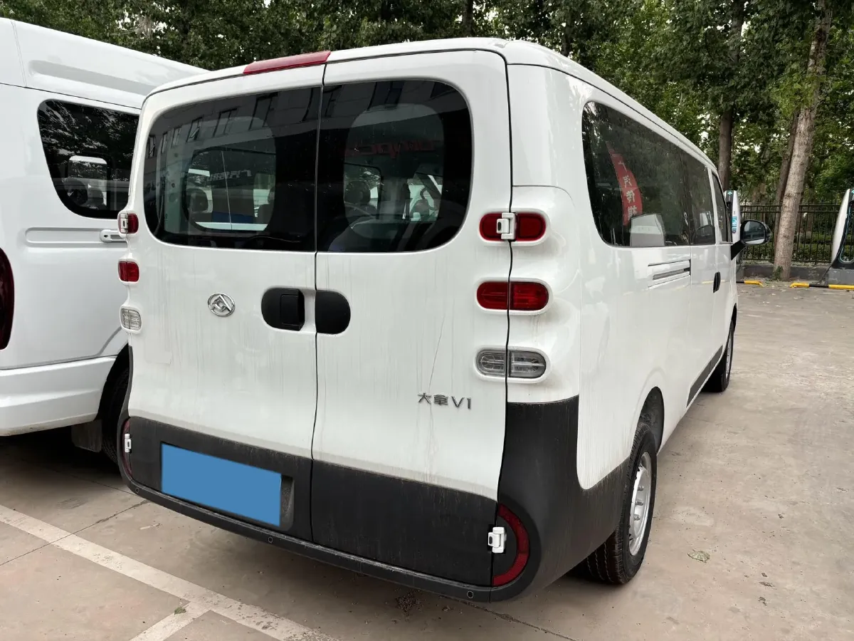 2025 MAXUS XinTu V70 2.0T 150HP L4 9AT,autocango,china used car exporter,china ev exporter,chinese used car exporter,chinese used ev exporter