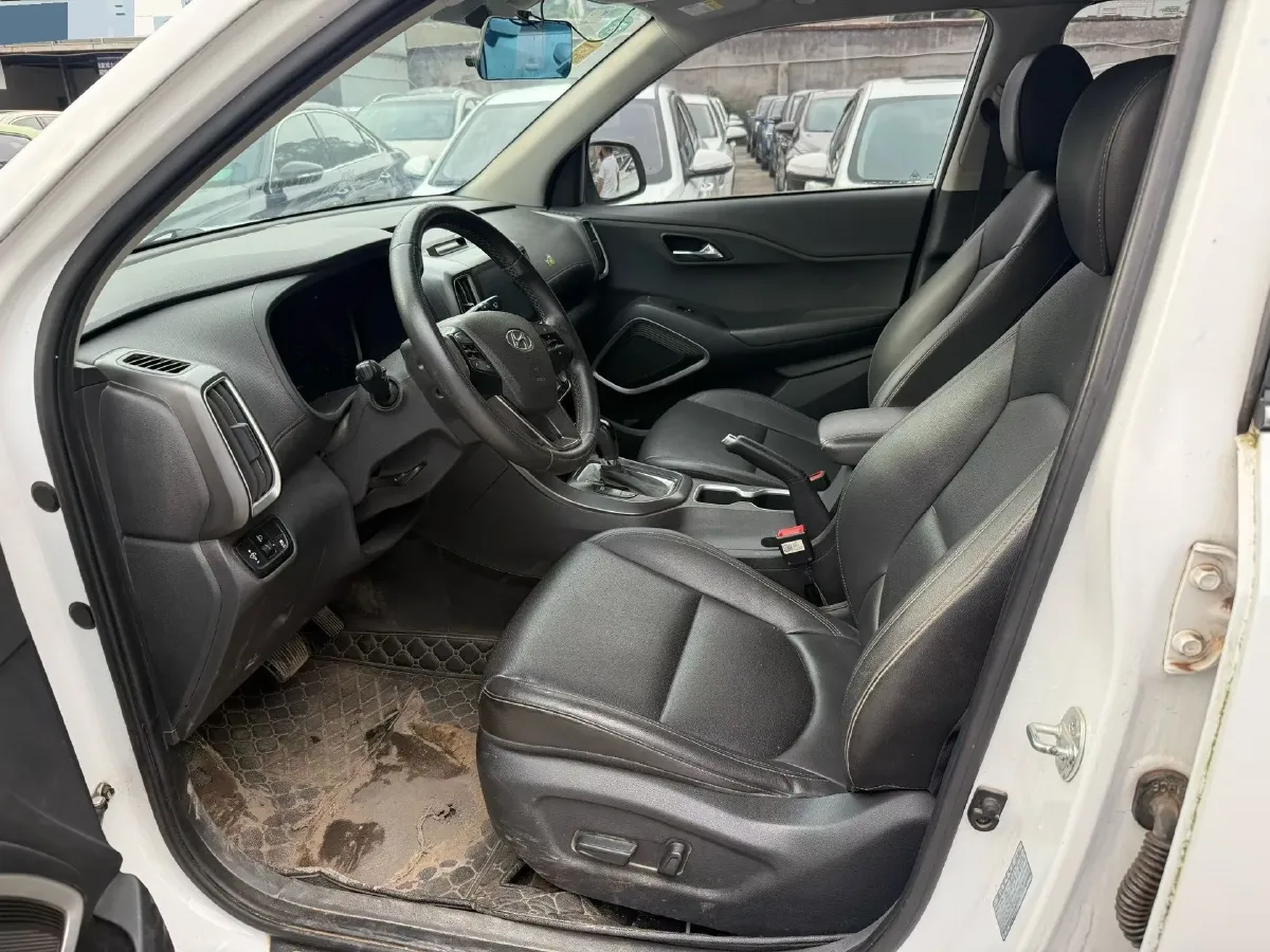2018 Hyundai ix35 2.0L 160HP L4 6AT,autocango,china used car exporter,china ev exporter,chinese used car exporter,chinese used ev exporter