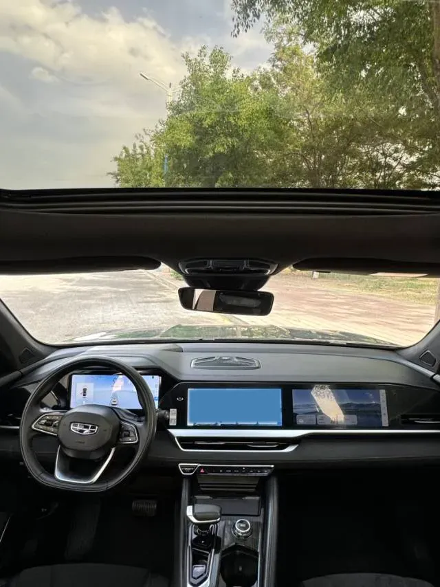 2022 Citroen C5 X 1.6T 175HP L4 8AT,autocango,china used car exporter,china ev exporter,chinese used car exporter,chinese used ev exporter