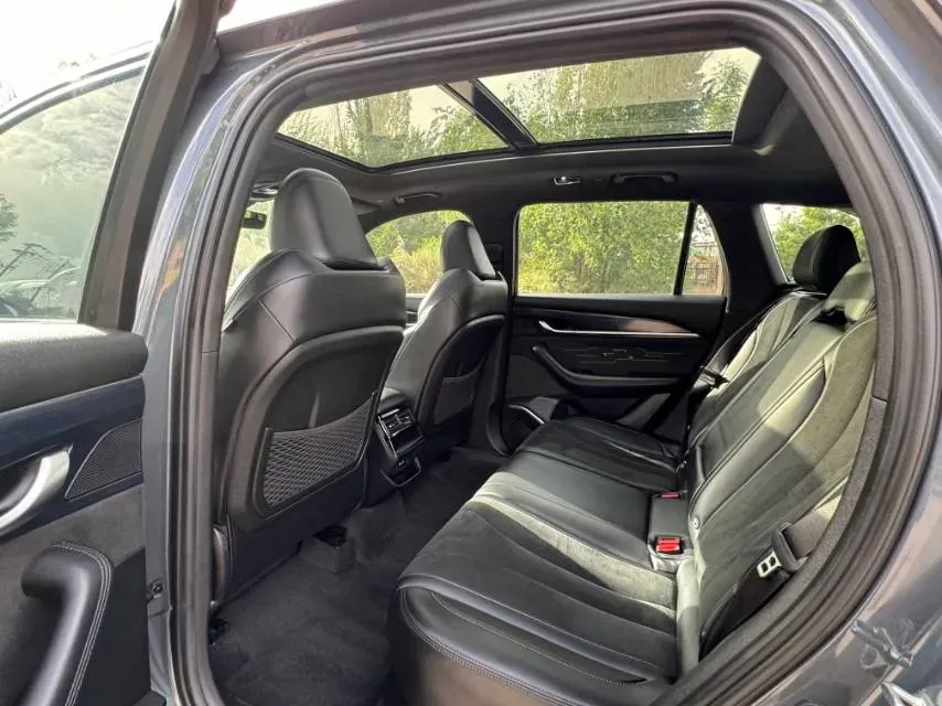 2022 Citroen C5 X 1.6T 175HP L4 8AT,autocango,china used car exporter,china ev exporter,chinese used car exporter,chinese used ev exporter