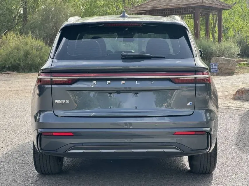 2022 Citroen C5 X 1.6T 175HP L4 8AT,autocango,china used car exporter,china ev exporter,chinese used car exporter,chinese used ev exporter