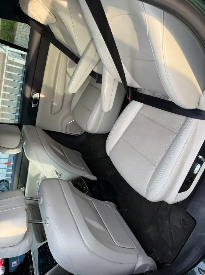 2021 Li ONE Range Extended 131HP REEV 40.5KWH,autocango,china used car exporter,china ev exporter,chinese used car exporter,chinese used ev exporter