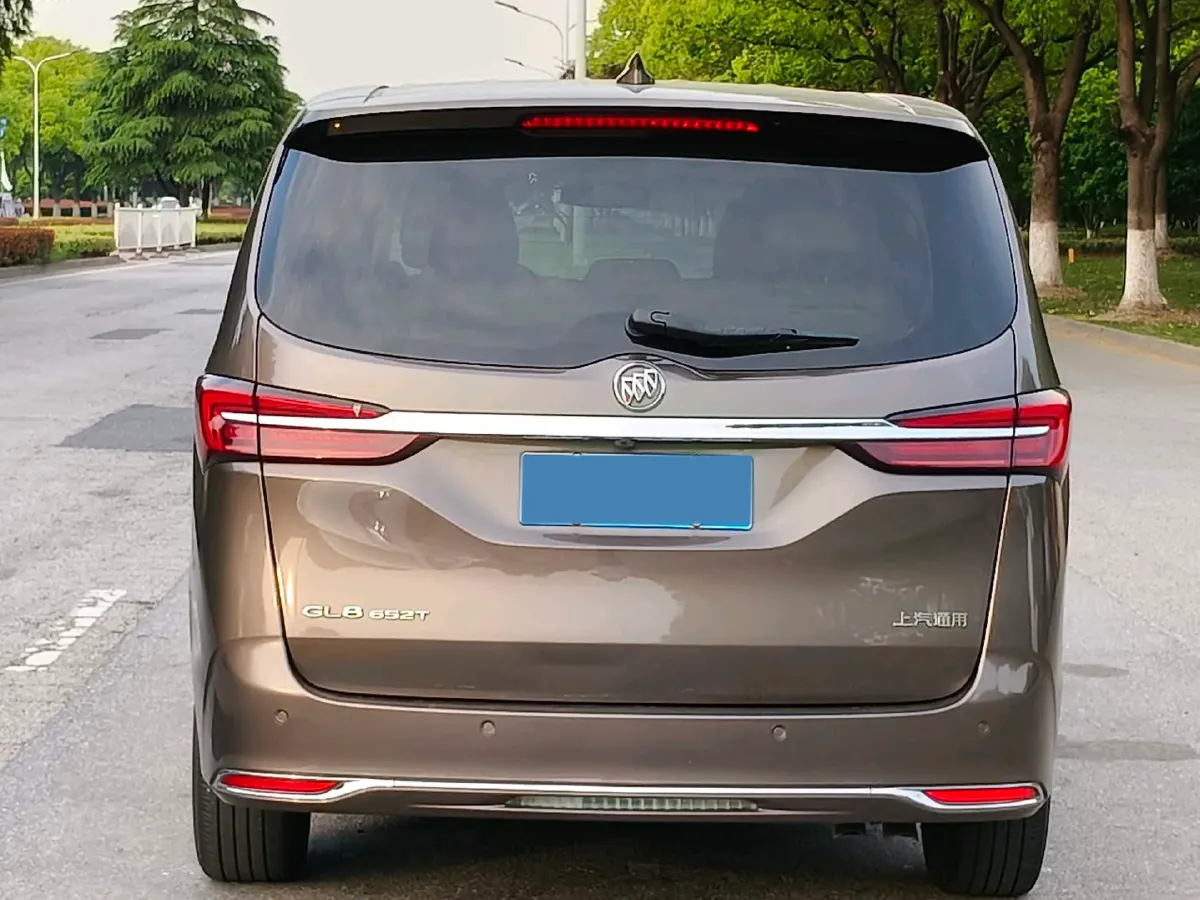 2021 Buick GL8 2.0T 237HP L4 9AT,autocango,china used car exporter,china ev exporter,chinese used car exporter,chinese used ev exporter