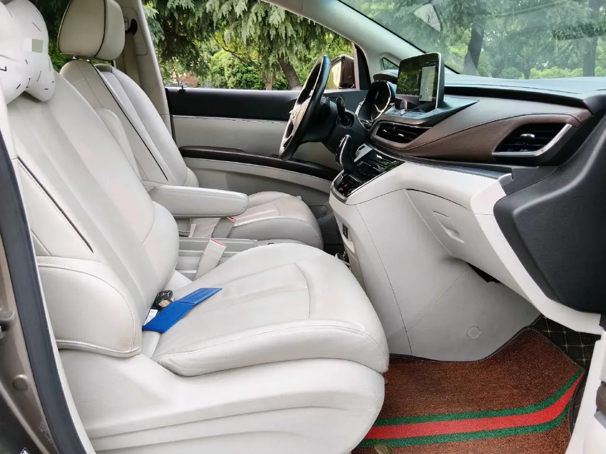 2021 Buick GL8 2.0T 237HP L4 9AT,autocango,china used car exporter,china ev exporter,chinese used car exporter,chinese used ev exporter