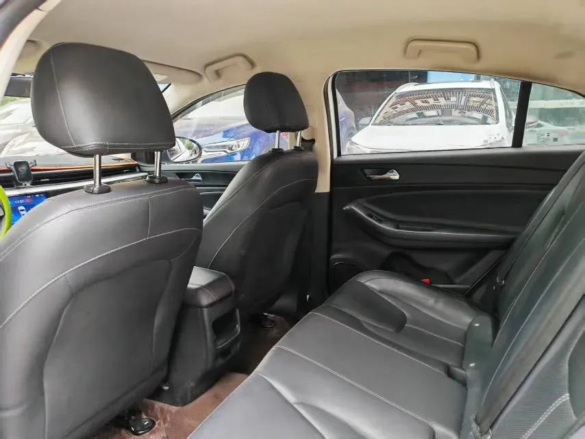 2024 Chery Arrizo 5 1.5L 120HP L4 CVT,autocango,china used car exporter,china ev exporter,chinese used car exporter,chinese used ev exporter