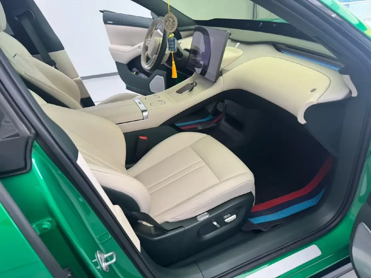 2025 MI YU7 BEV 96.3KWH,autocango,china used car exporter,china ev exporter,chinese used car exporter,chinese used ev exporter