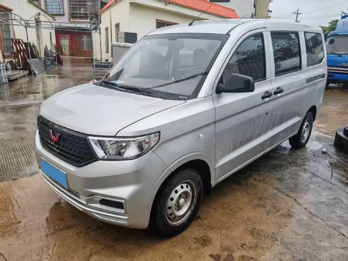 2022 JinBei Little Sea Lion X30 1.5L 102HP L4 5MT,autocango,china used car exporter,china ev exporter,chinese used car exporter,chinese used ev exporter
