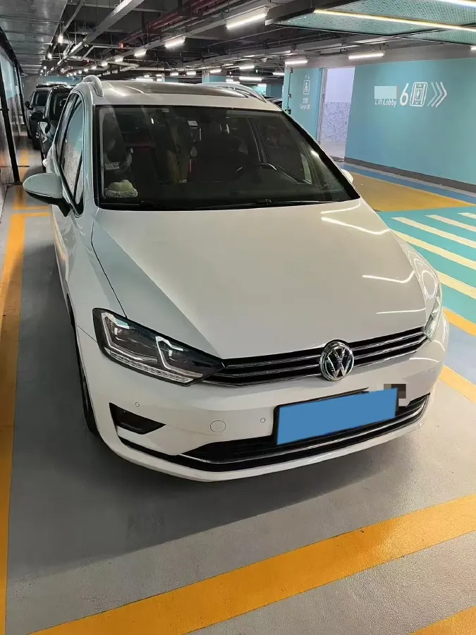2018 Volkswagen Golf Sportsvan 1.4T 131HP L4 7DCT,autocango,china used car exporter,china ev exporter,chinese used car exporter,chinese used ev exporter