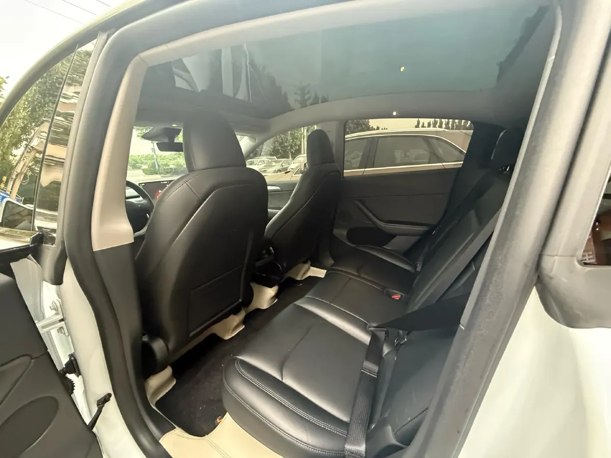 2024 Iveco OuSheng BEV 77.28KWH,autocango,china used car exporter,china ev exporter,chinese used car exporter,chinese used ev exporter